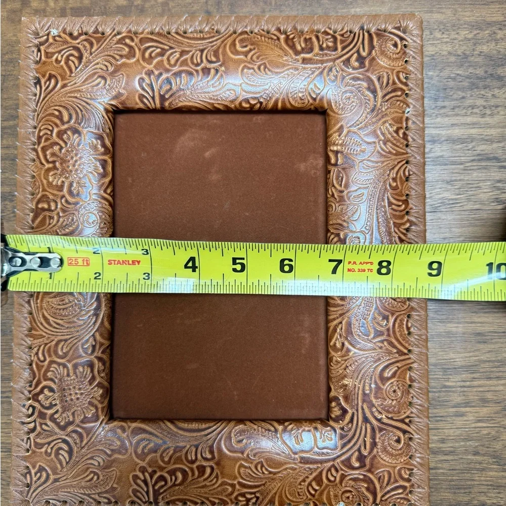 Light Brown‎ Leather Picture Frame with Velvet lining